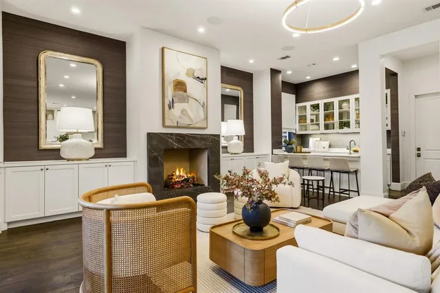 $2,350,000 | 4635 West Amherst Avenue, Dallas, TX 75209