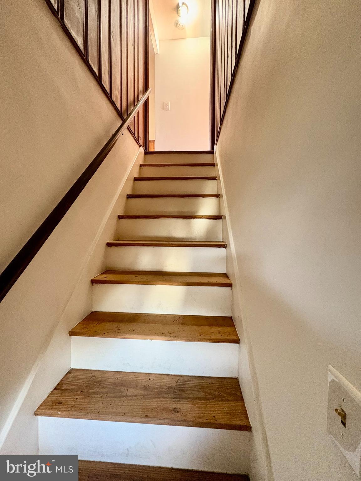 424 Lampeter Road Lancaster, PA 17602 - Photo 21 of 41 a view of entryway