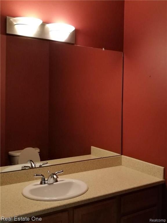 1429 Raliegh Place, Unit 99 Troy, MI 48084 - Photo 12 of 22