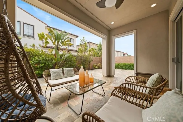 a house view with a outdoor space