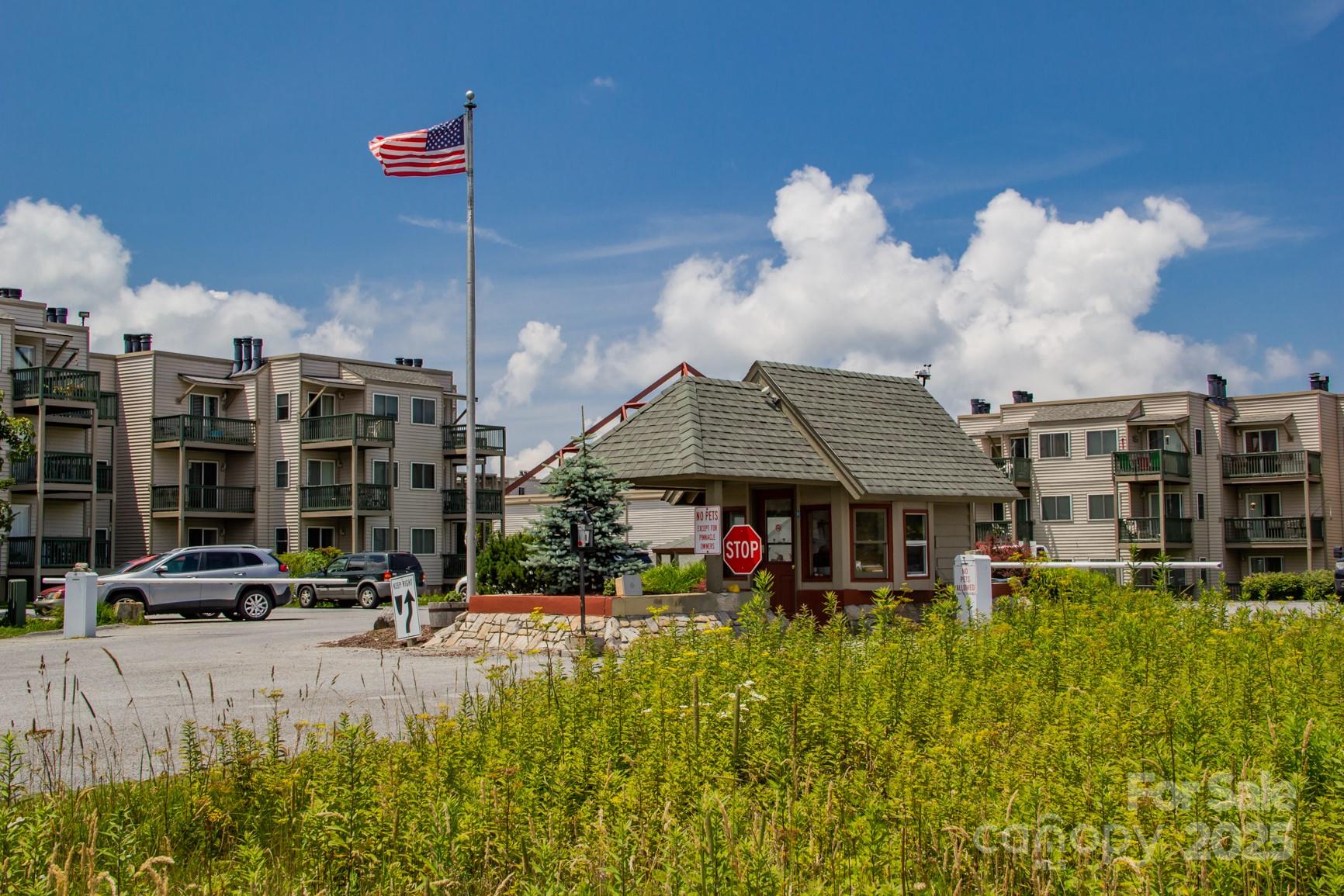 301 Pinnacle Inn Road, Unit 3130 Beech Mountain, NC 28604 - Photo 21 of 37 Gallery Image 21