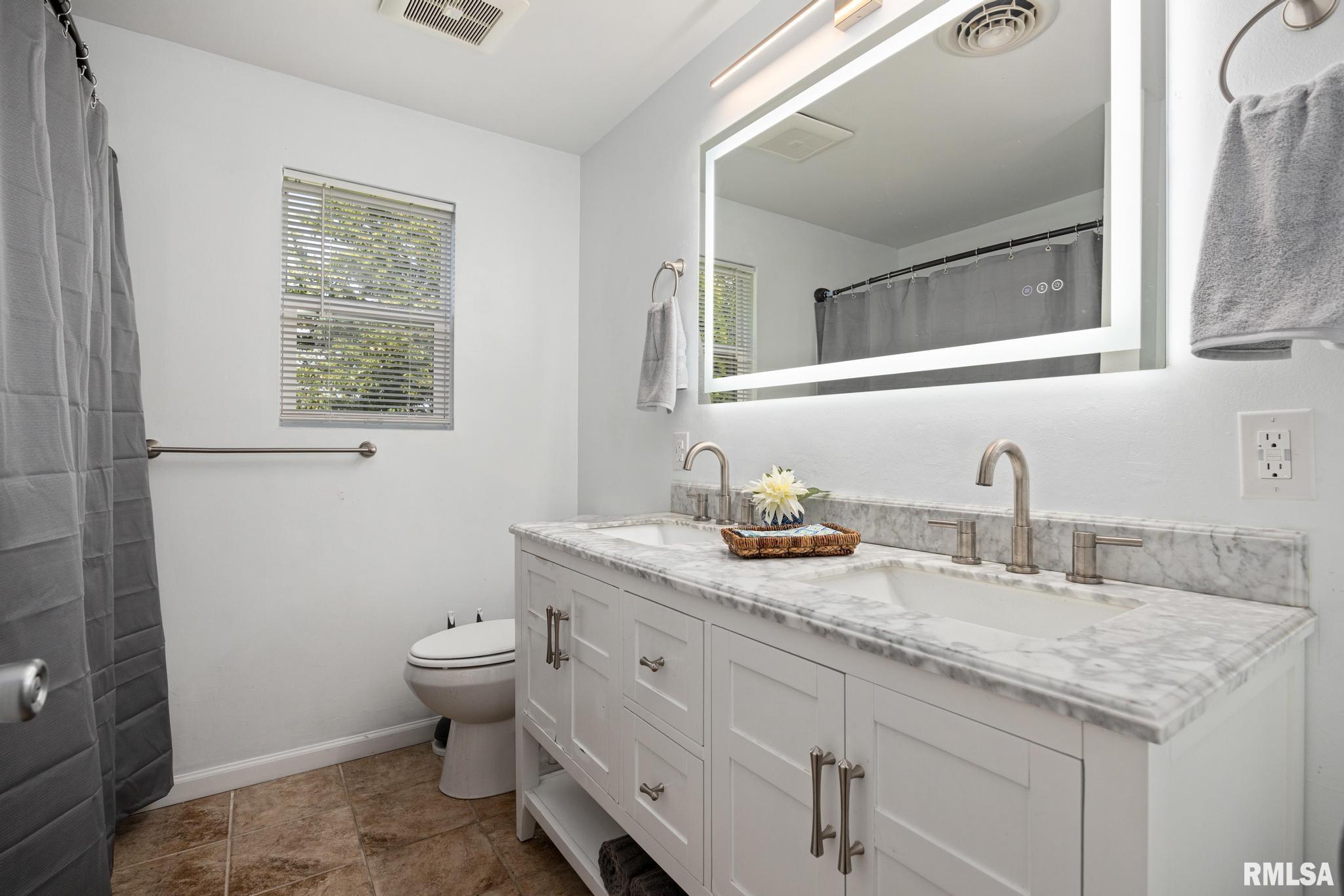 4437 West Castleton Road Peoria, IL 61615 - Photo 20 of 29 Gallery Image 20