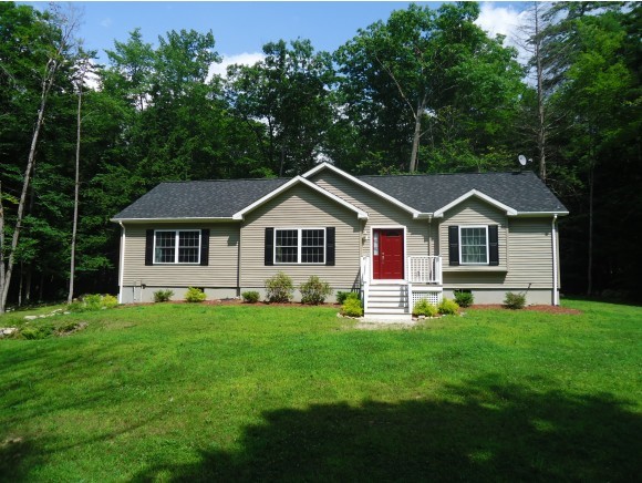 220 Garney Road Brookfield, NH 03872 - Photo 1 of 1