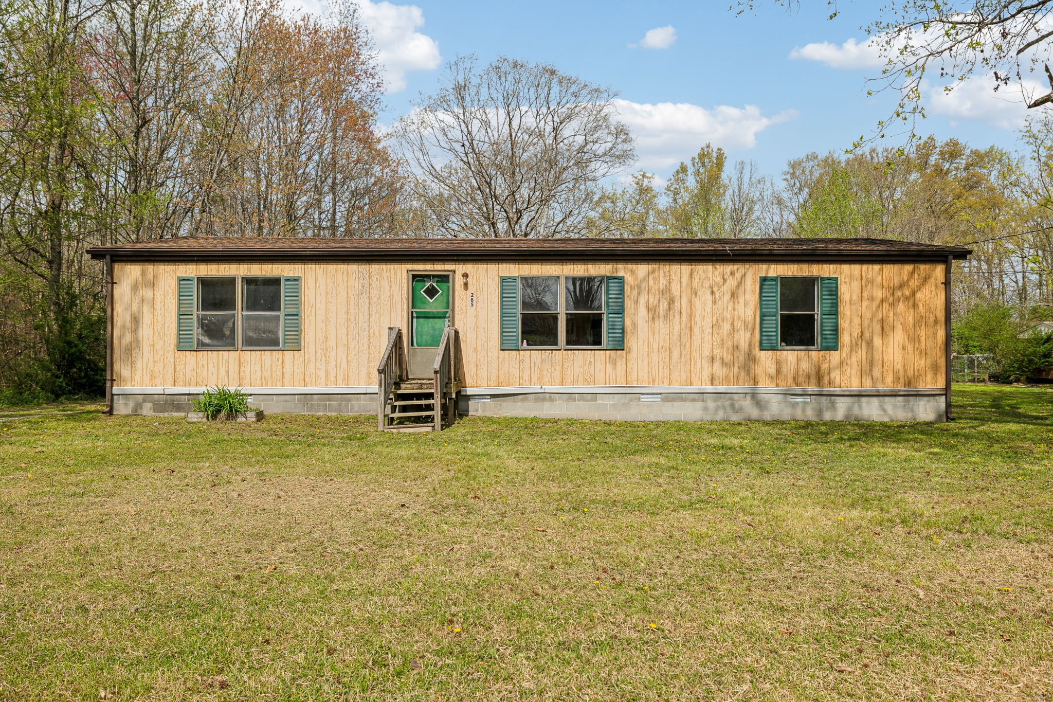 285 Eugene Reed Road Woodbury, TN 37190 - Photo 1 of 24 Gallery Image 1