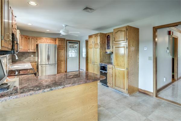36 Brookbridge Road Stoneham, MA 02180 - Photo 10 of 30 Gallery Image 10