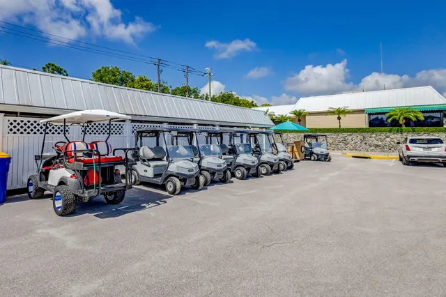 $210,000 | 18390 Southeast Wood Haven Lane, Unit D, Jupiter, FL 33469