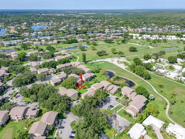 $210,000 | 18390 Southeast Wood Haven Lane, Unit D, Jupiter, FL 33469