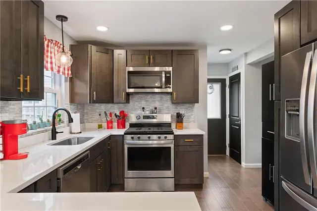 $284,900 | 523 Orchard Avenue, Avalon, PA 15202