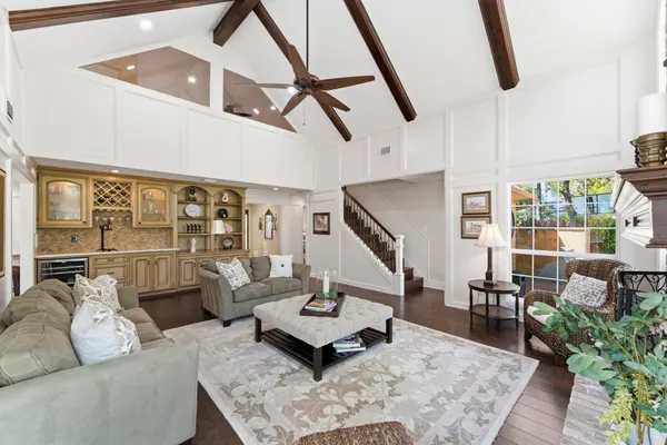 $710,000 | 20 Falling Star Road, The Woodlands, TX 77381
