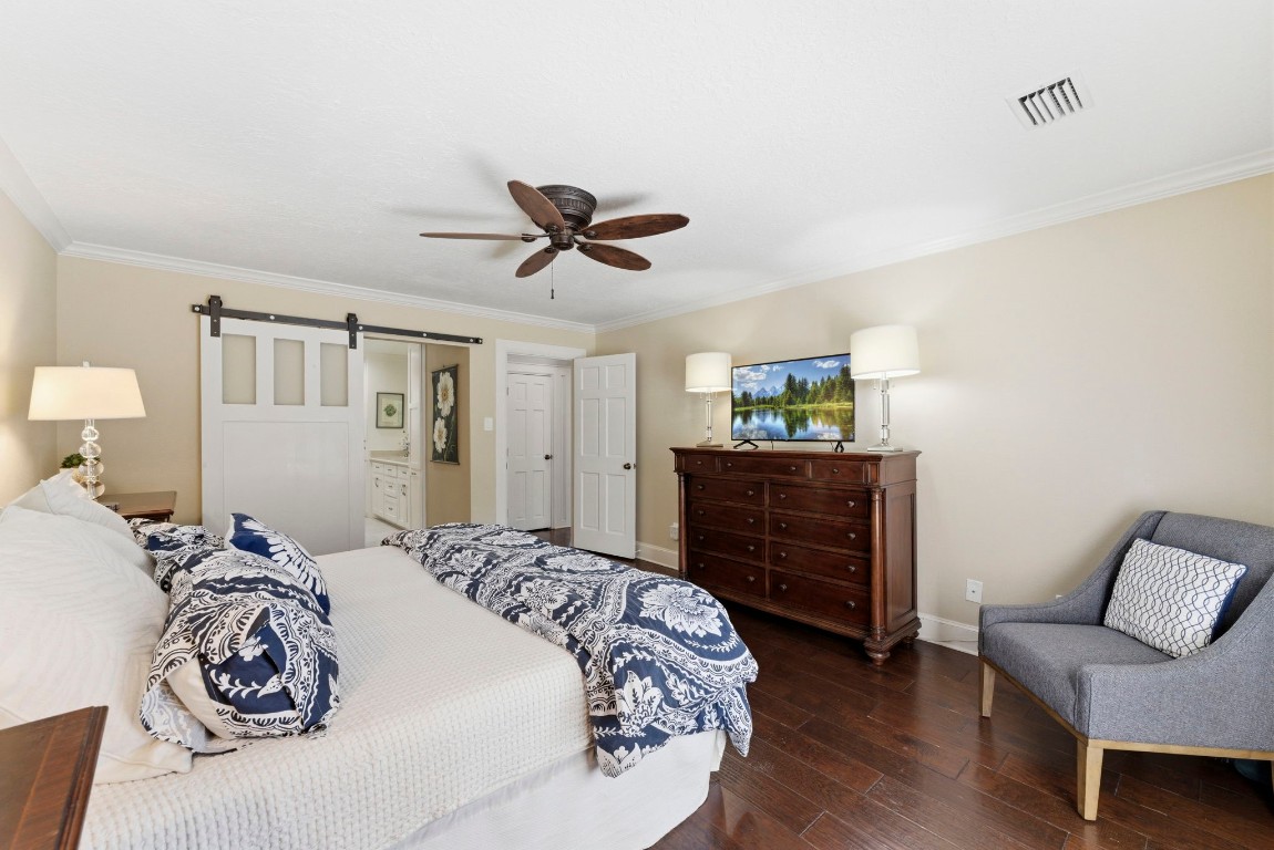 20 Falling Star Road The Woodlands, TX 77381 - Photo 21 of 44