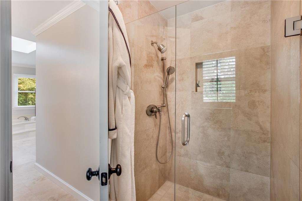 2995 Coles Way Atlanta, GA 30350 - Photo 22 of 44 a bathroom with a shower