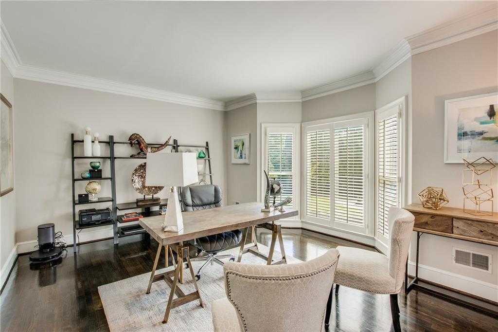 2995 Coles Way Atlanta, GA 30350 - Photo 5 of 44 a living room with furniture and a wooden floor