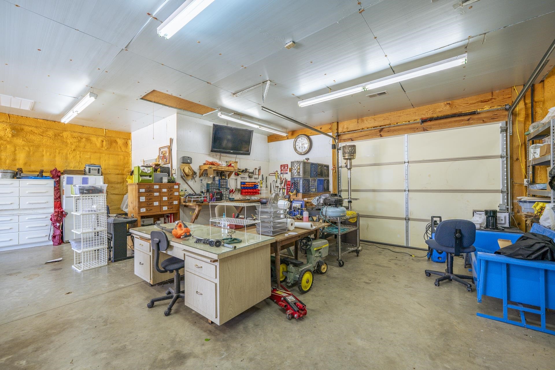 875 Faith Lane Savannah, TN 38372 - Photo 38 of 40 a view of a storage in a room