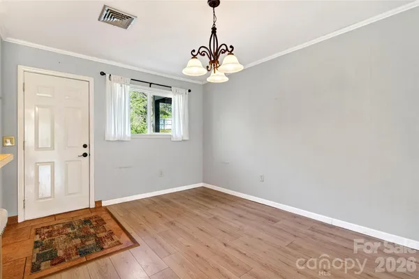 $299,999 | 263 Fairway Lane, Spruce Pine, NC 28777
