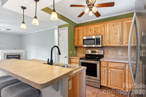 $299,999 | 263 Fairway Lane, Spruce Pine, NC 28777