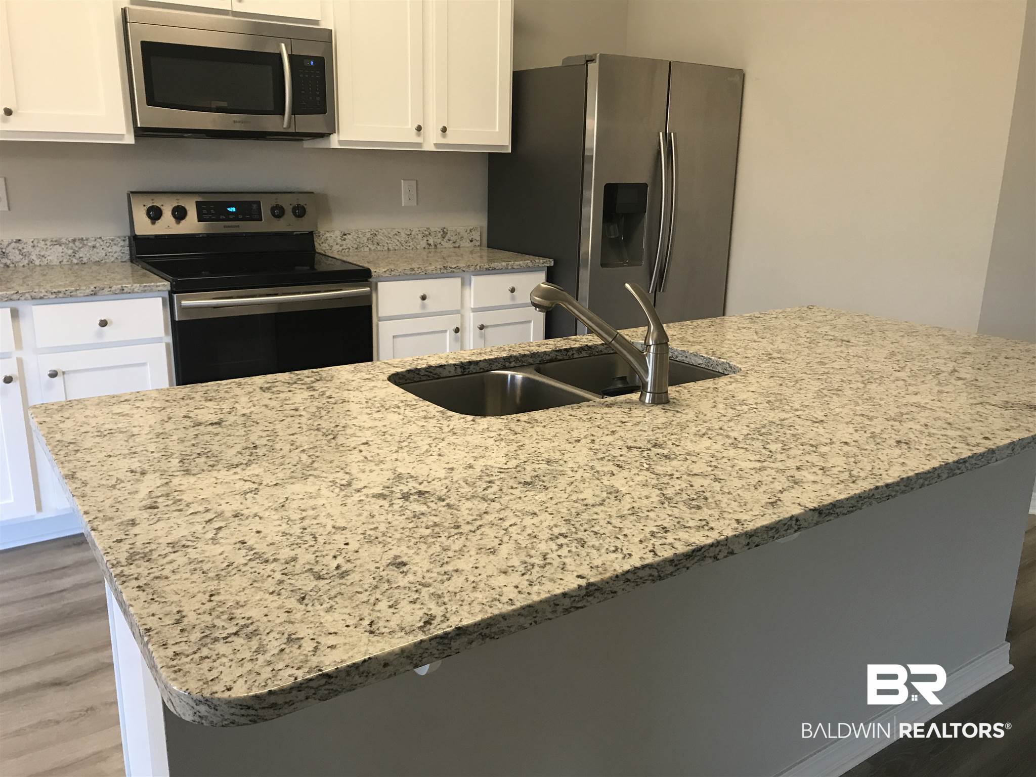 105 Sage Lane Fairhope, AL 36532 - Photo 6 of 44 Kitchen