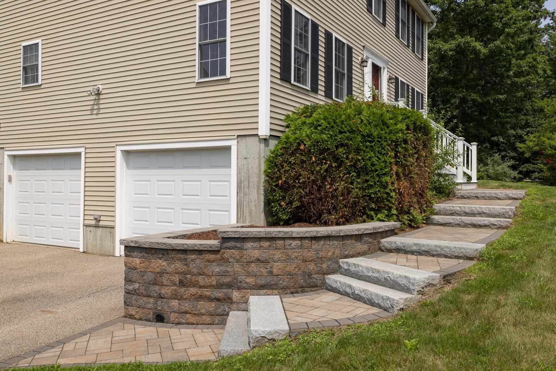2 Gina Way Dover, NH 03820 - Photo 8 of 39