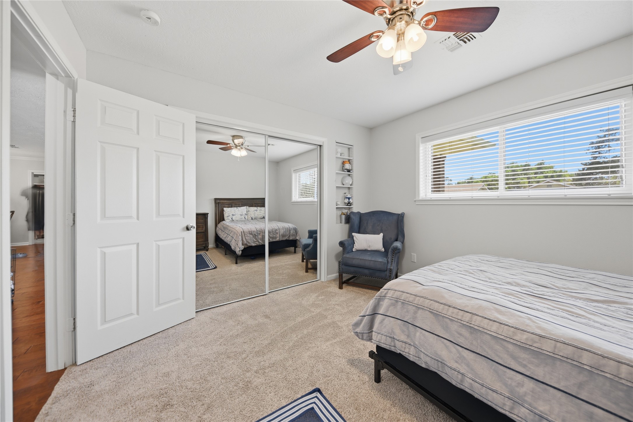 207 Briar Ridge Drive Bellville, TX 77418 - Photo 25 of 36 a bedroom with bed and window