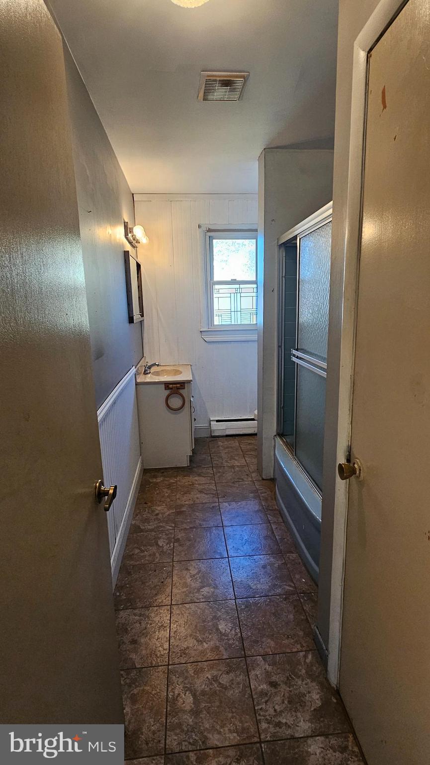 8440 Coco Road Rosedale, MD 21237 - Photo 6 of 19