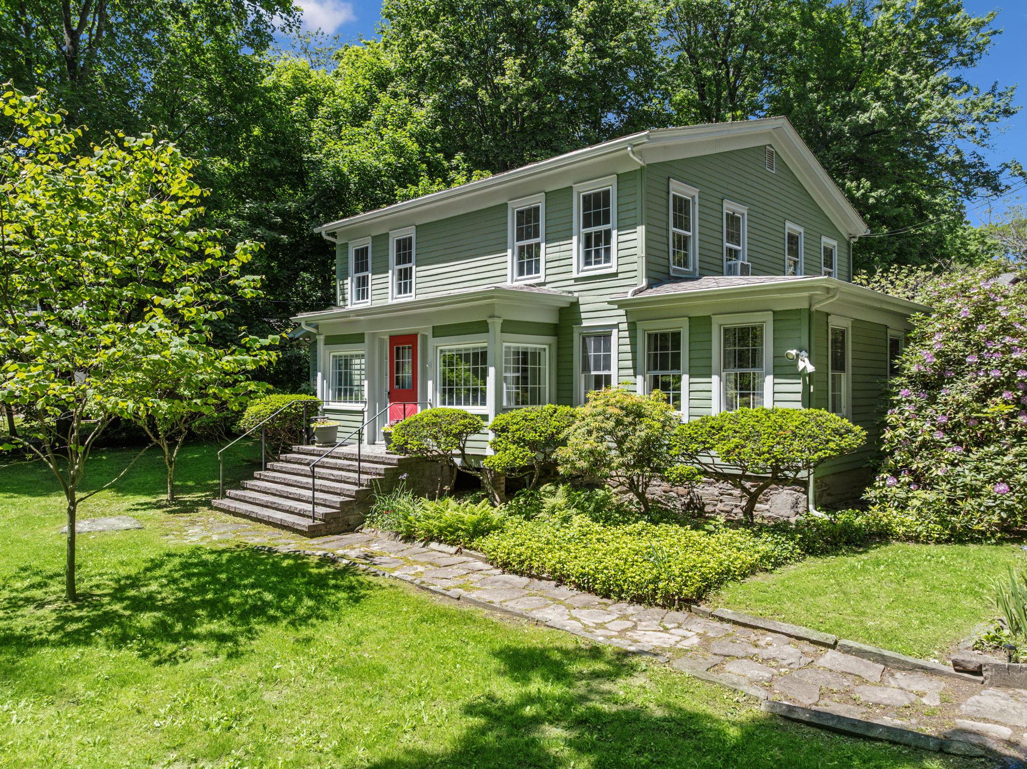 27 Powder Mill Road Newburgh, NY 12550 - Photo 1 of 1 View of front of house featuring a front lawn