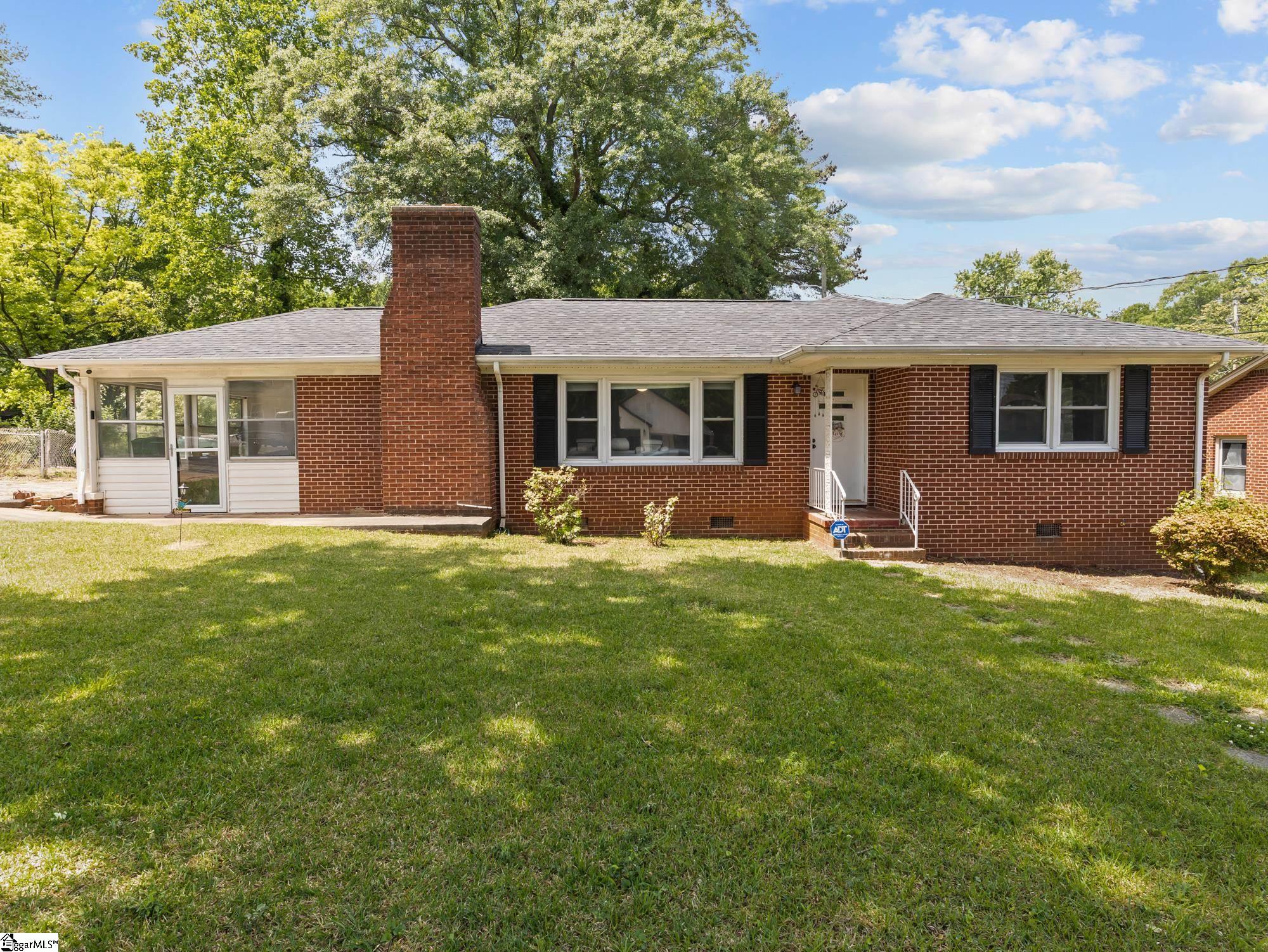 1102 Elmore Street Gaffney, SC 29340 - Photo 2 of 30