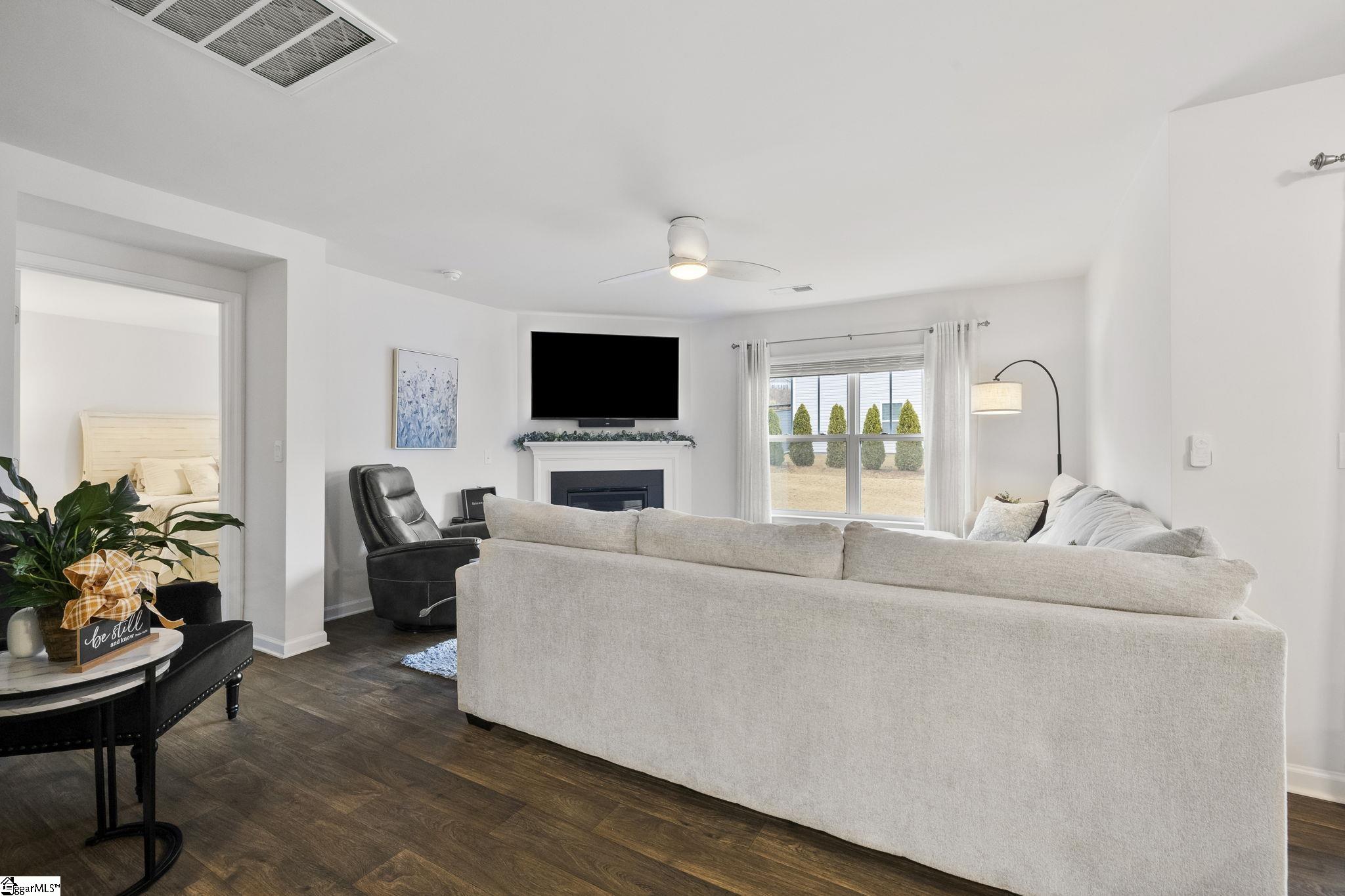 315 Ashwood Lane Easley, SC 29640 - Photo 6 of 29