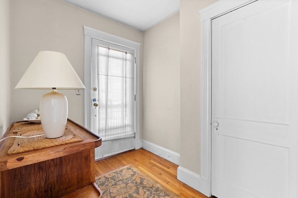 52-54 Rangeley Road Newton, MA 02465 - Photo 9 of 36 Gallery Image 9