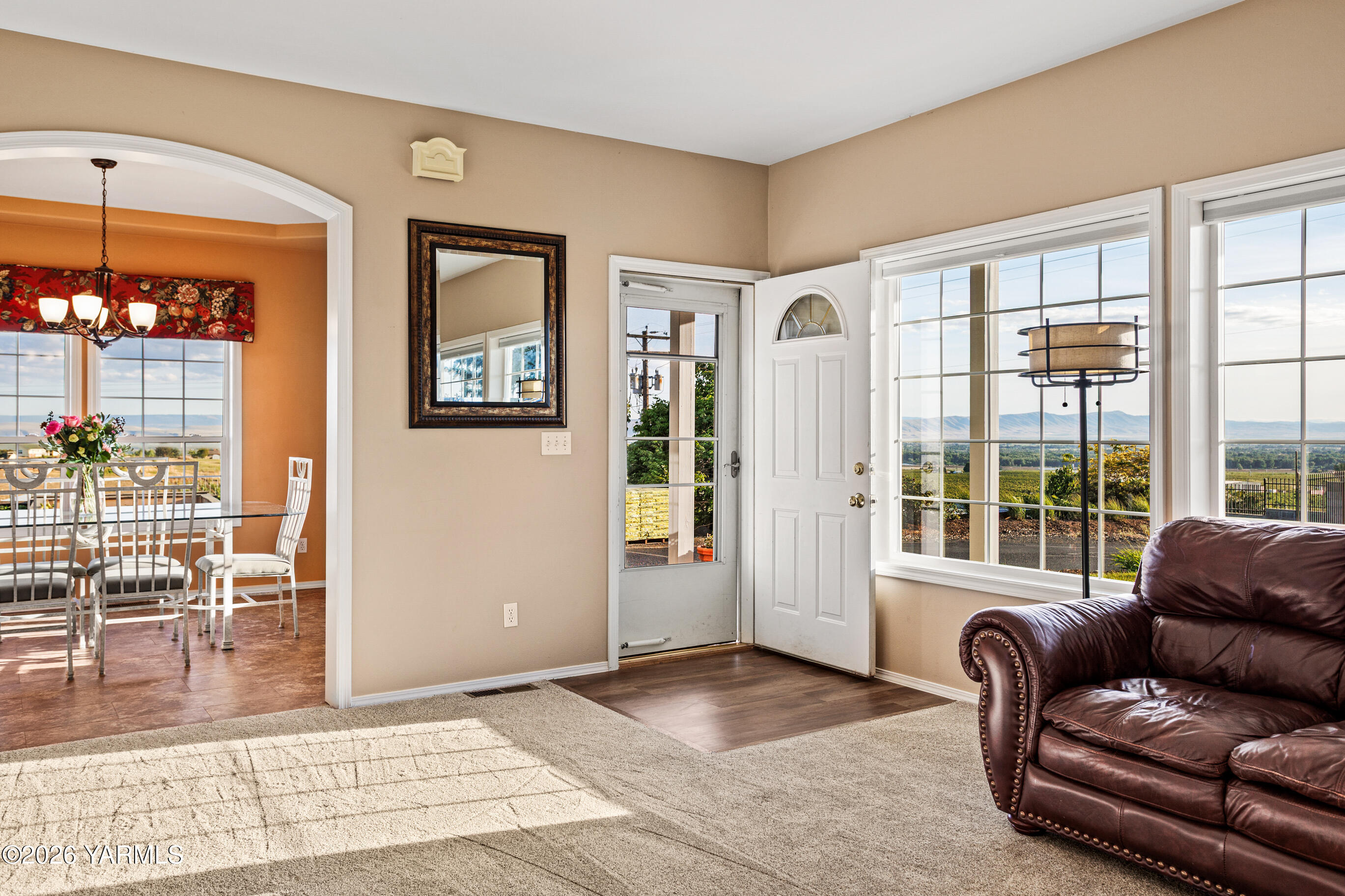5060 Lombard Loop Road Zillah, WA 98953 - Photo 13 of 65 a living room with furniture and a window
