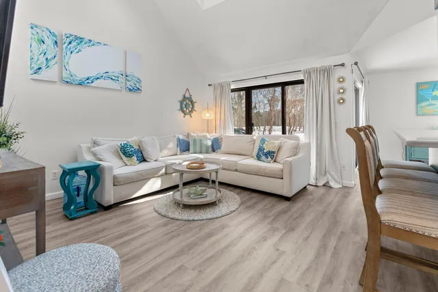 $529,000 | 22 Mid-Iron Way, Unit 7511, Mashpee, MA 02649