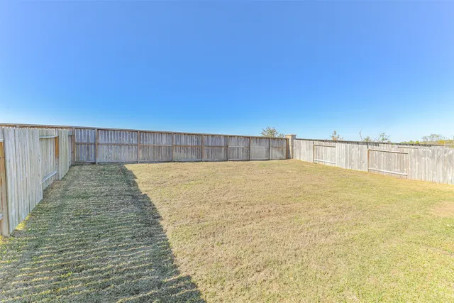 $2,200 | 14326 Rain Drive, New Caney, TX 77357