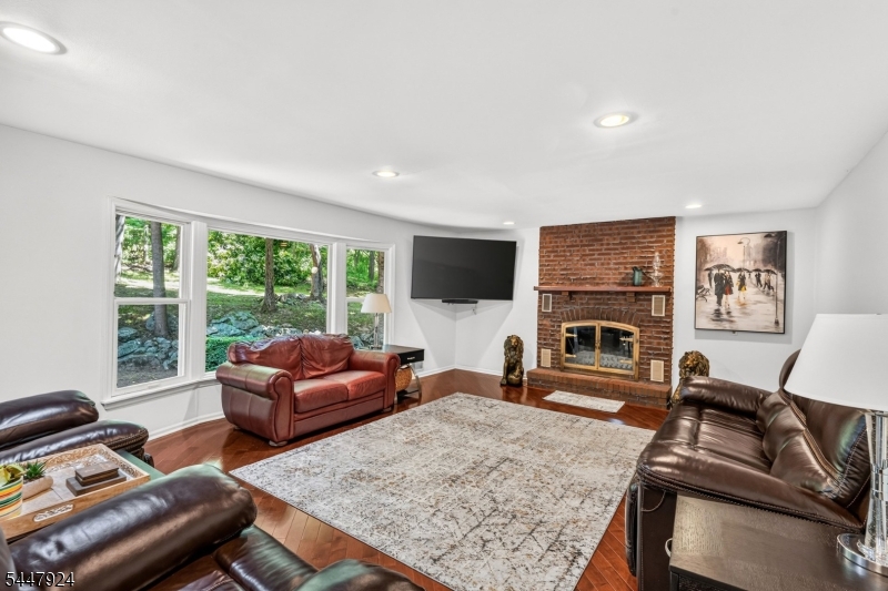 954 Iron Bridge Road Hampton, NJ 08827 - Photo 8 of 50