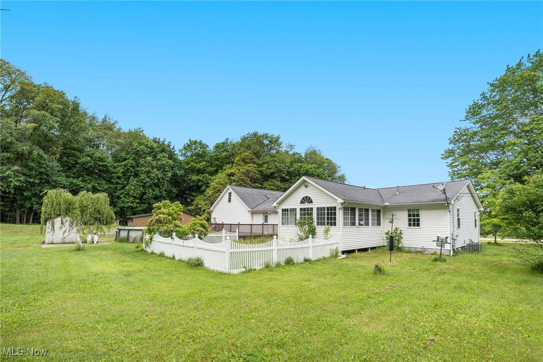6800 South Ridge Road East Geneva, OH 44041 - Photo 24 of 29 Back view