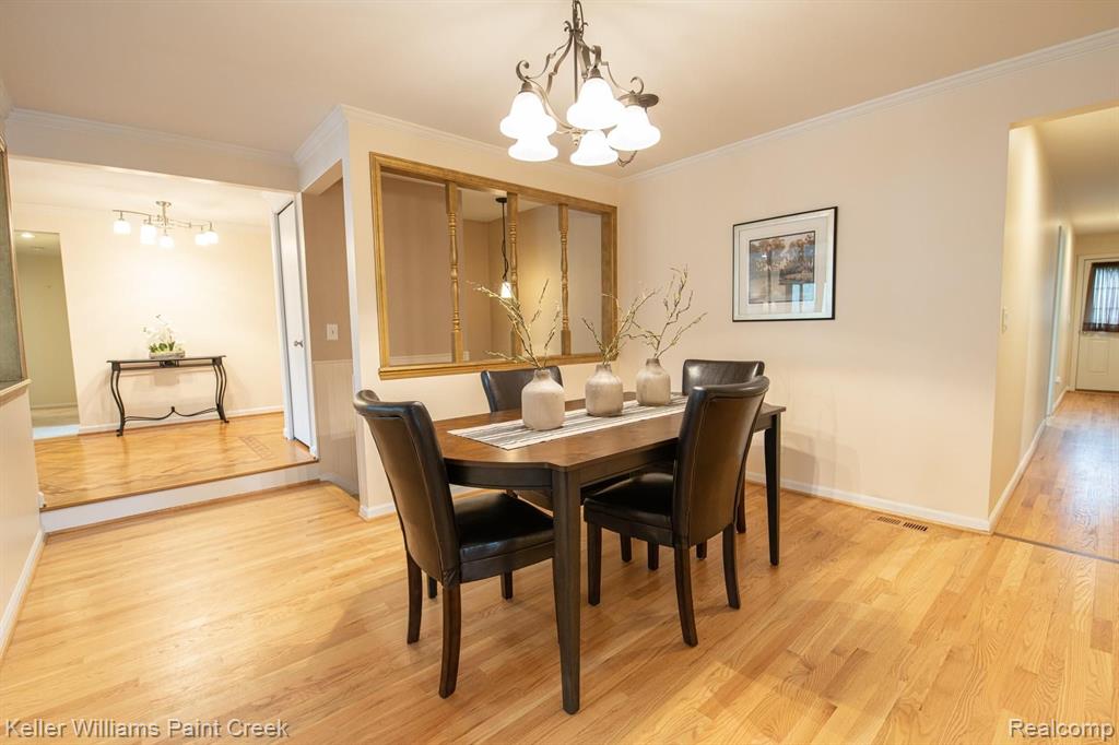 1285 East Gunn Road Rochester, MI 48306 - Photo 12 of 55 Gallery Image 12