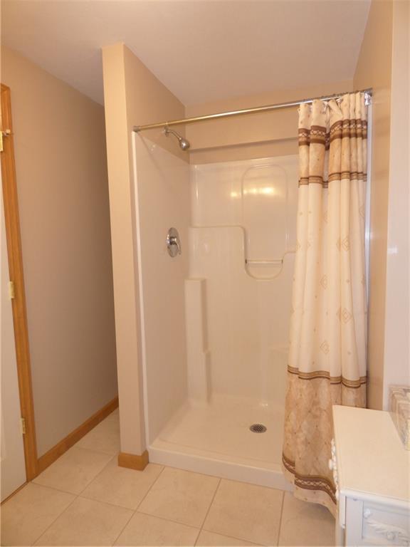 131 Rustic Ridge Drive Pittsburgh, PA 15239 - Photo 22 of 25 Full Bath #3