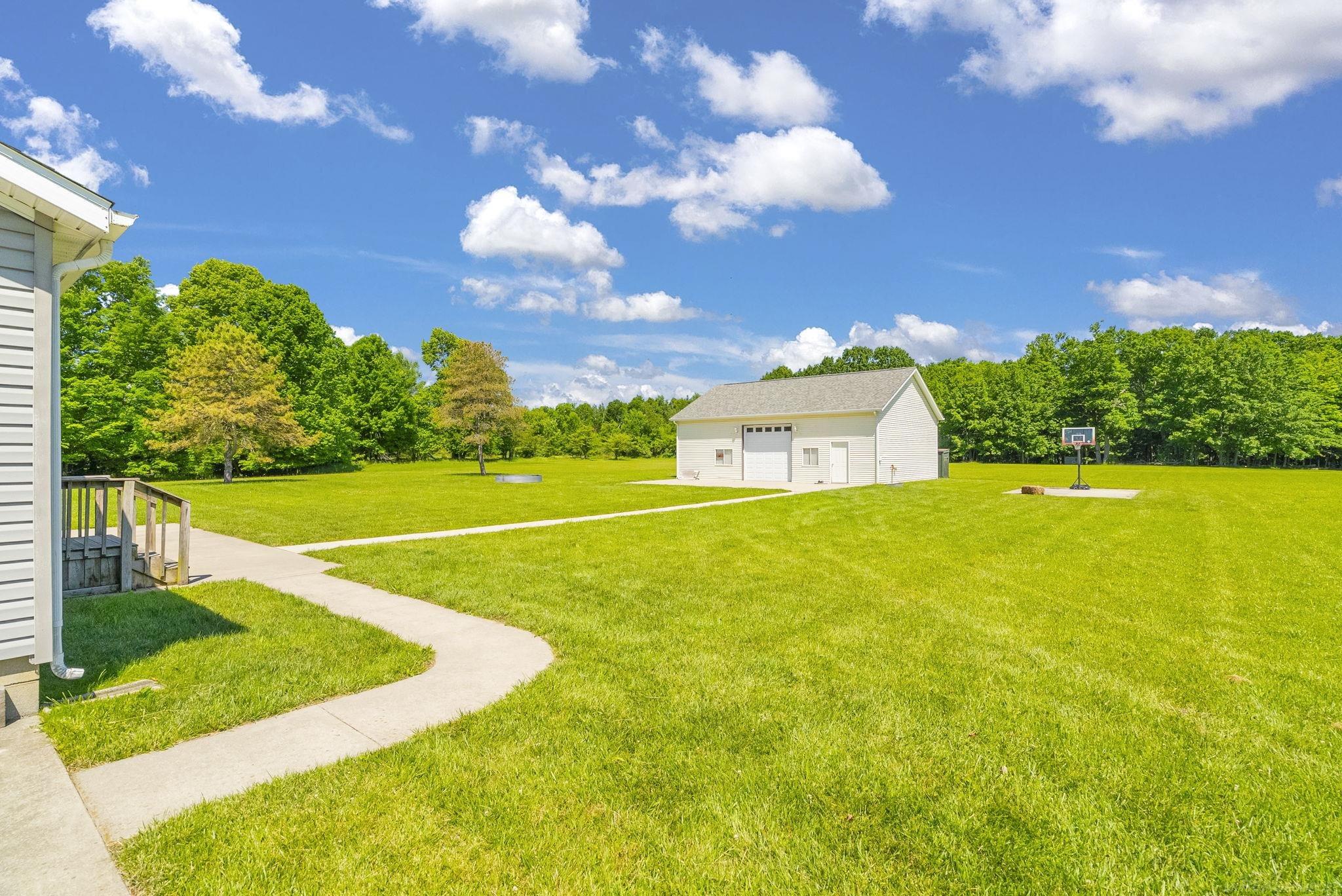 6995 Aitken Road Lexington, MI 48450 - Photo 28 of 46