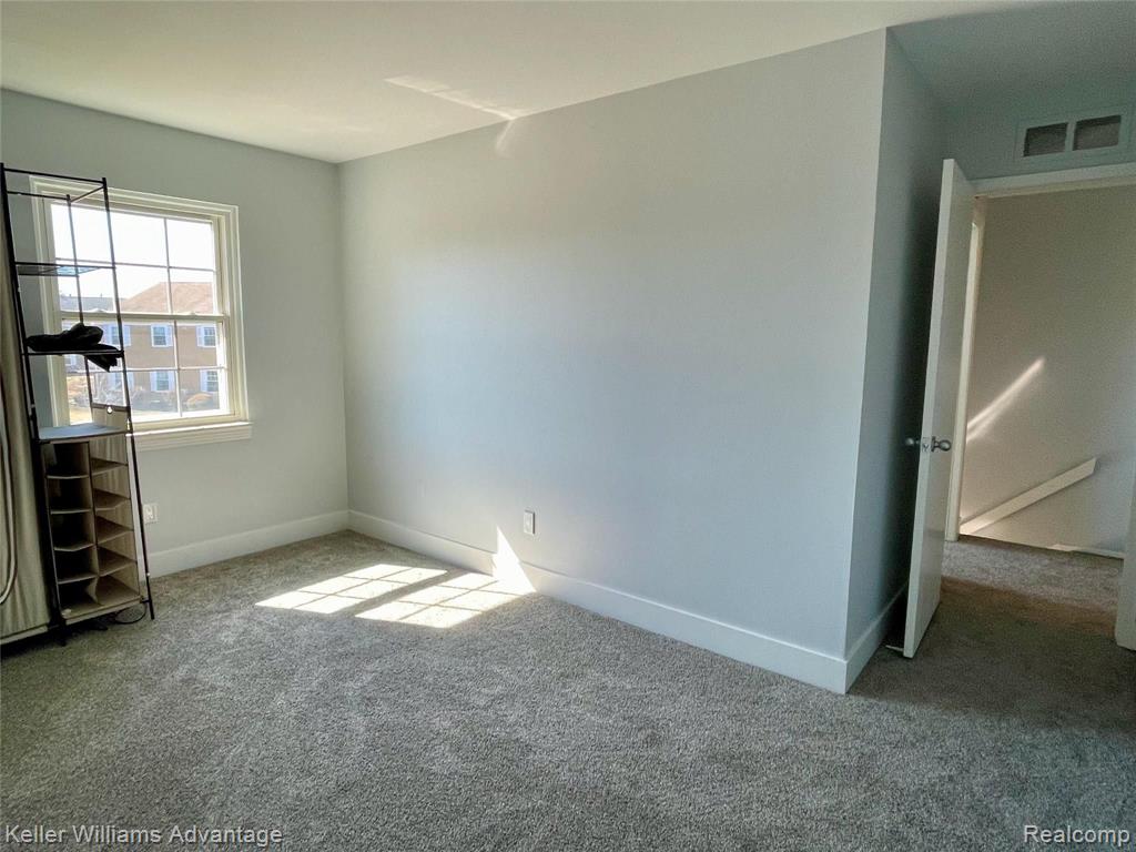 23594 North Rockledge Novi, MI 48375 - Photo 20 of 22