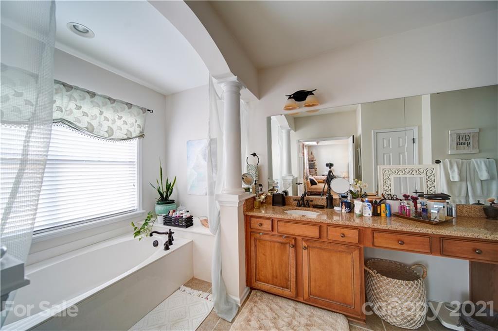 307 Wave Crest Drive Tega Cay, SC 29708 - Photo 14 of 32