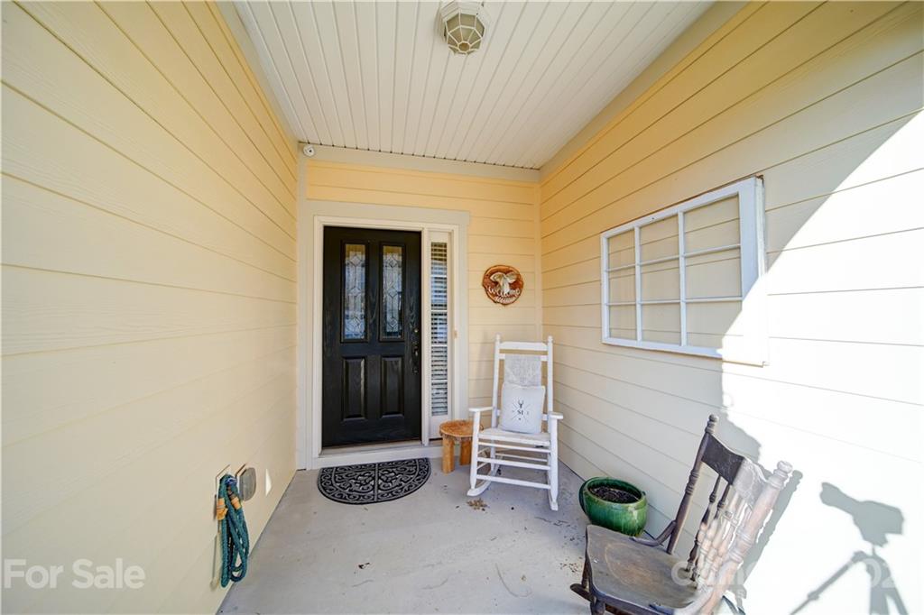 307 Wave Crest Drive Tega Cay, SC 29708 - Photo 4 of 32