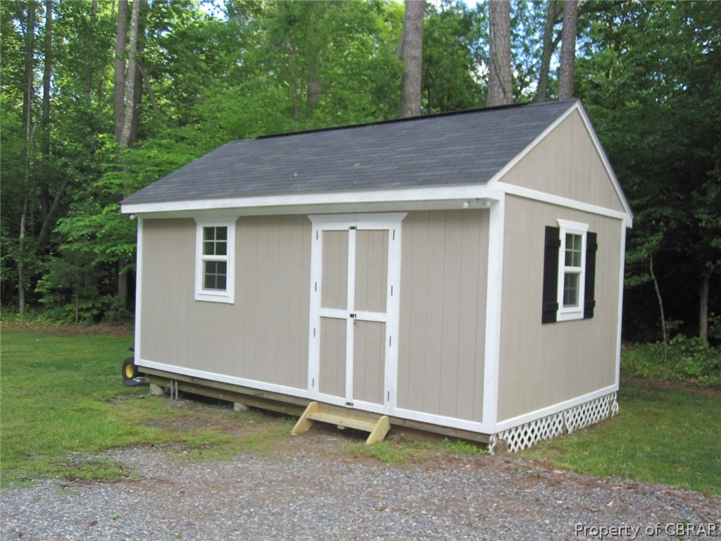 8409 Indian Road Gloucester, VA 23061 - Photo 23 of 24 Gallery Image 23