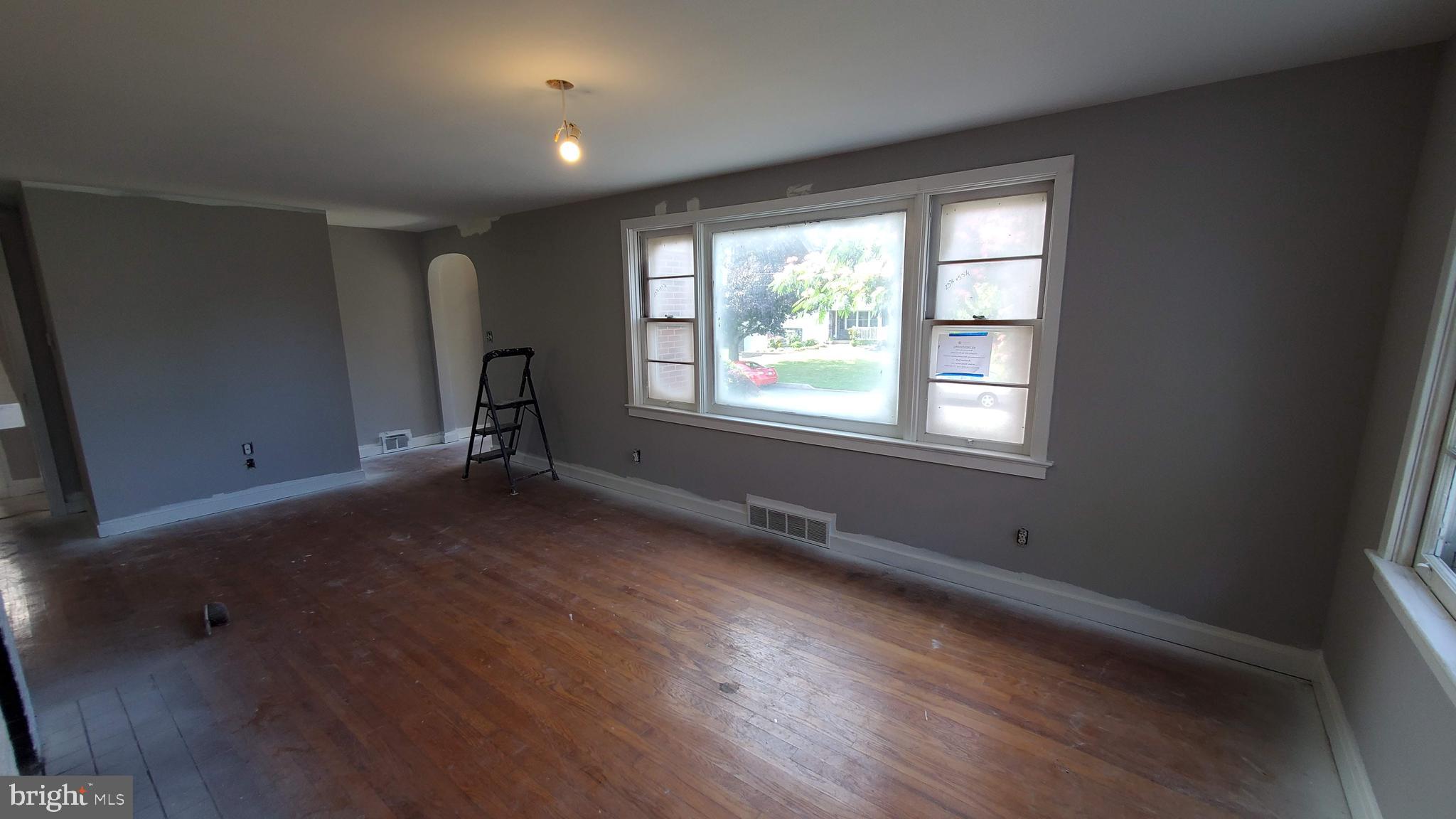 21 Sharon Road Enola, PA 17025 - Photo 7 of 27 Gallery Image 7
