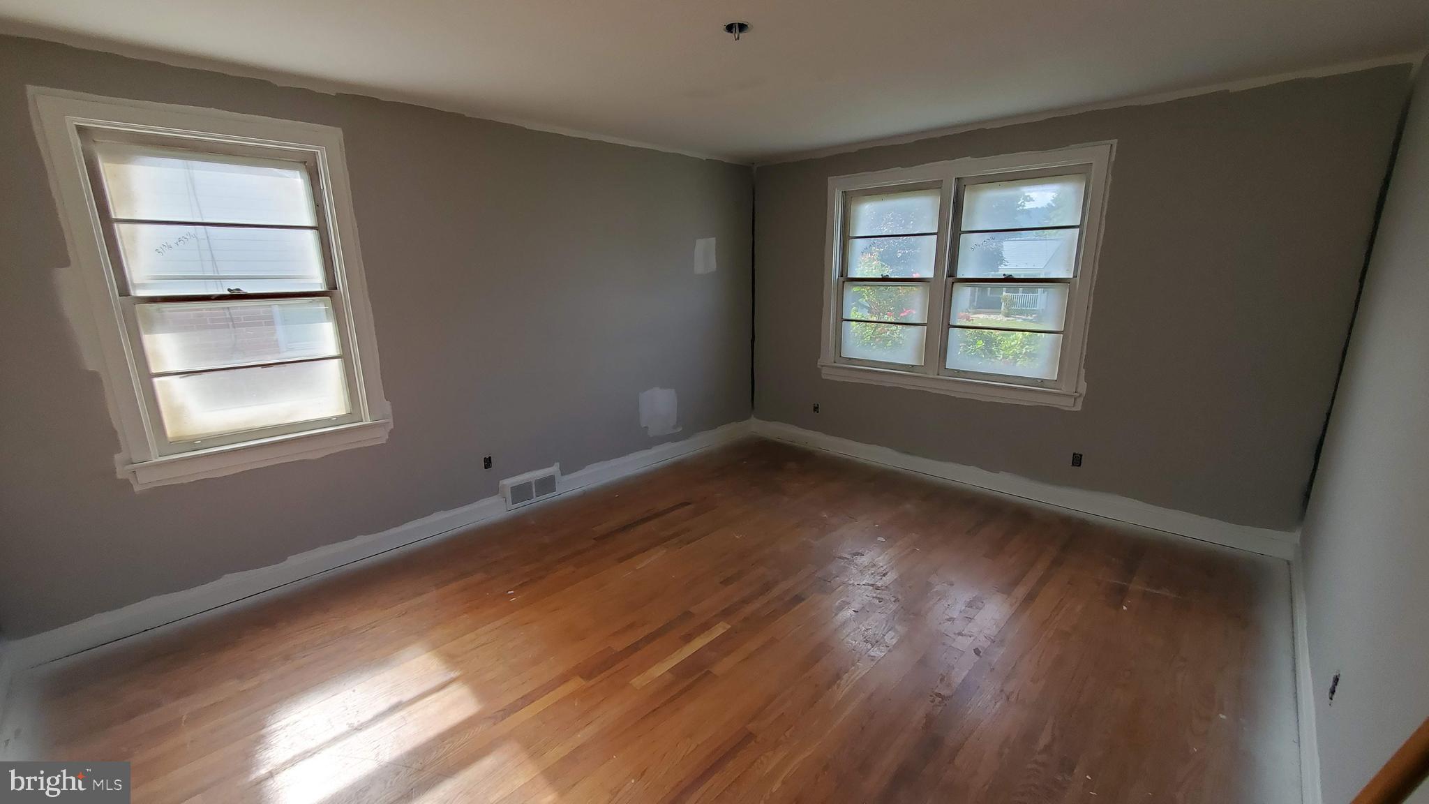 21 Sharon Road Enola, PA 17025 - Photo 9 of 27 Gallery Image 9