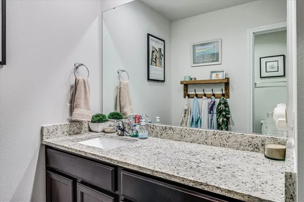 $2,295 | 7317 Star Gazer Drive, Corpus Christi, TX 78414