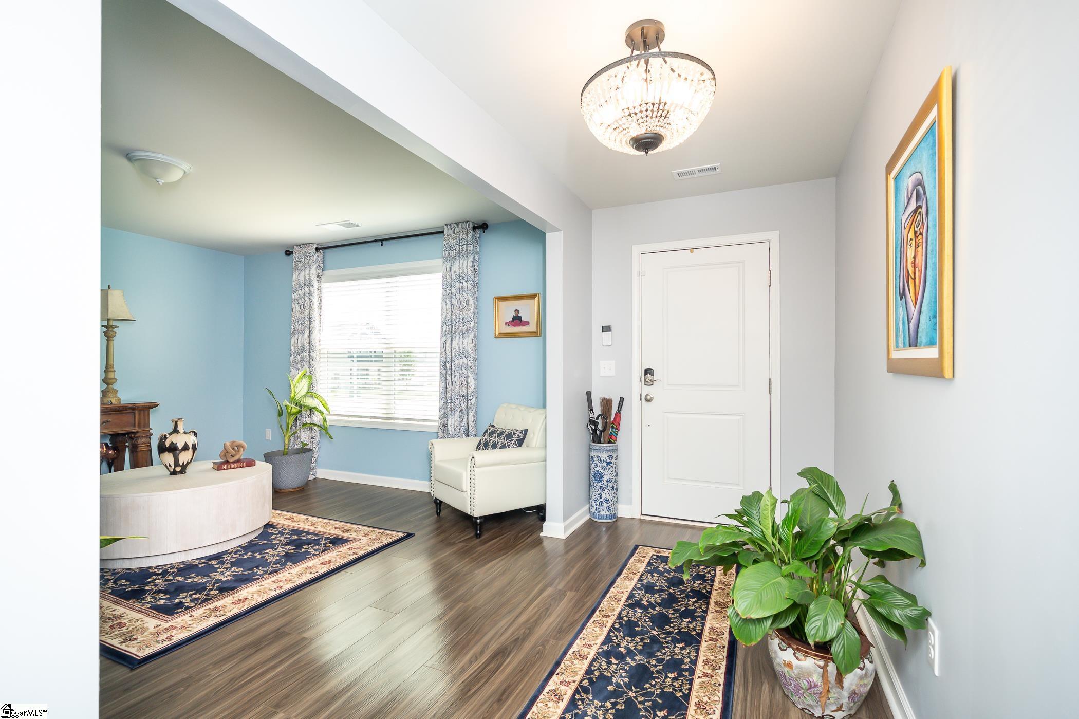 3002 Margaret Court Boiling Springs, SC 29316 - Photo 2 of 27