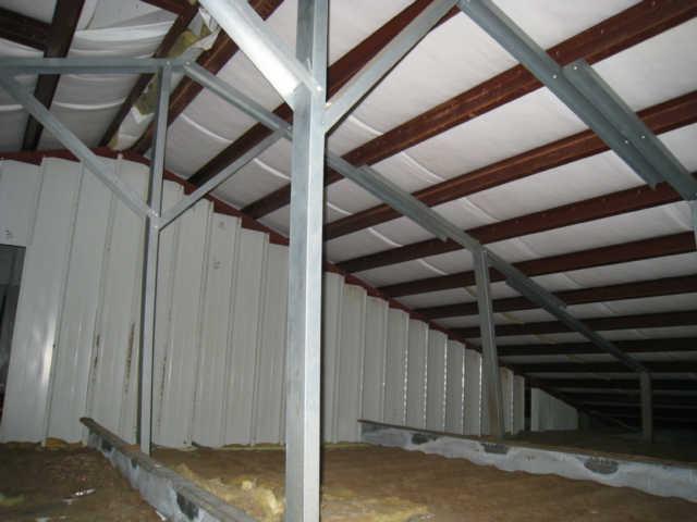 7004 Williams Road Cross Plains, TN 37049 - Photo 12 of 18 a view of an empty room