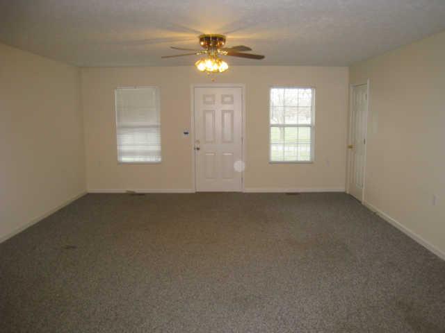 7004 Williams Road Cross Plains, TN 37049 - Photo 7 of 18 an empty room with a window