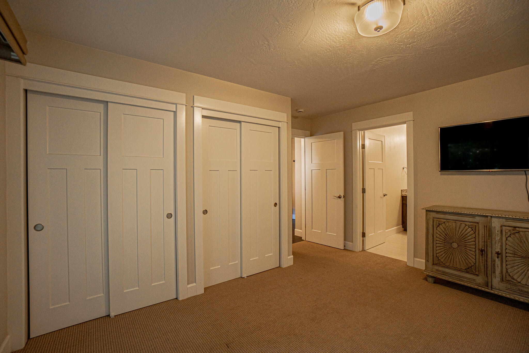 583 Plum Ridge Court Ashland, OR 97520 - Photo 4 of 22 DSC08261-HDR