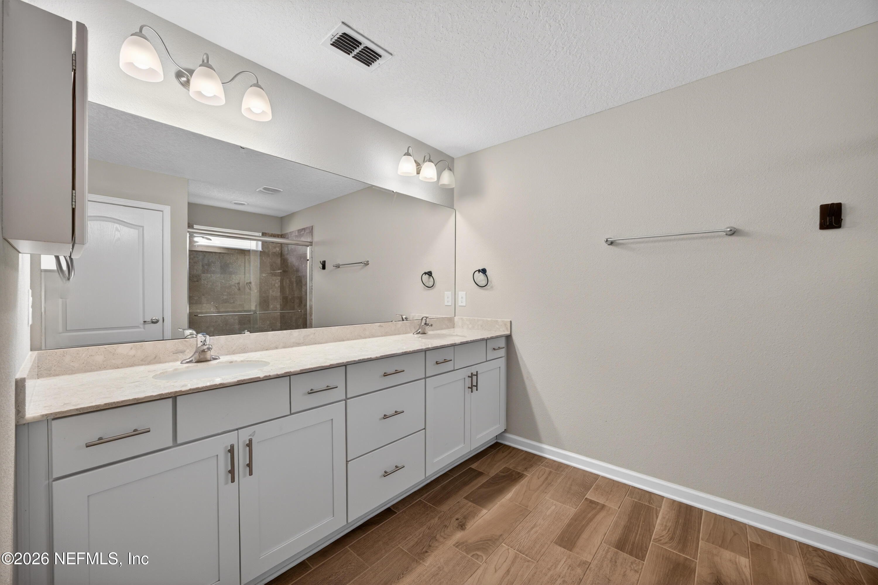 83650 Nether Street Fernandina Beach, FL 32034 - Photo 15 of 28 15-Bathroom 1