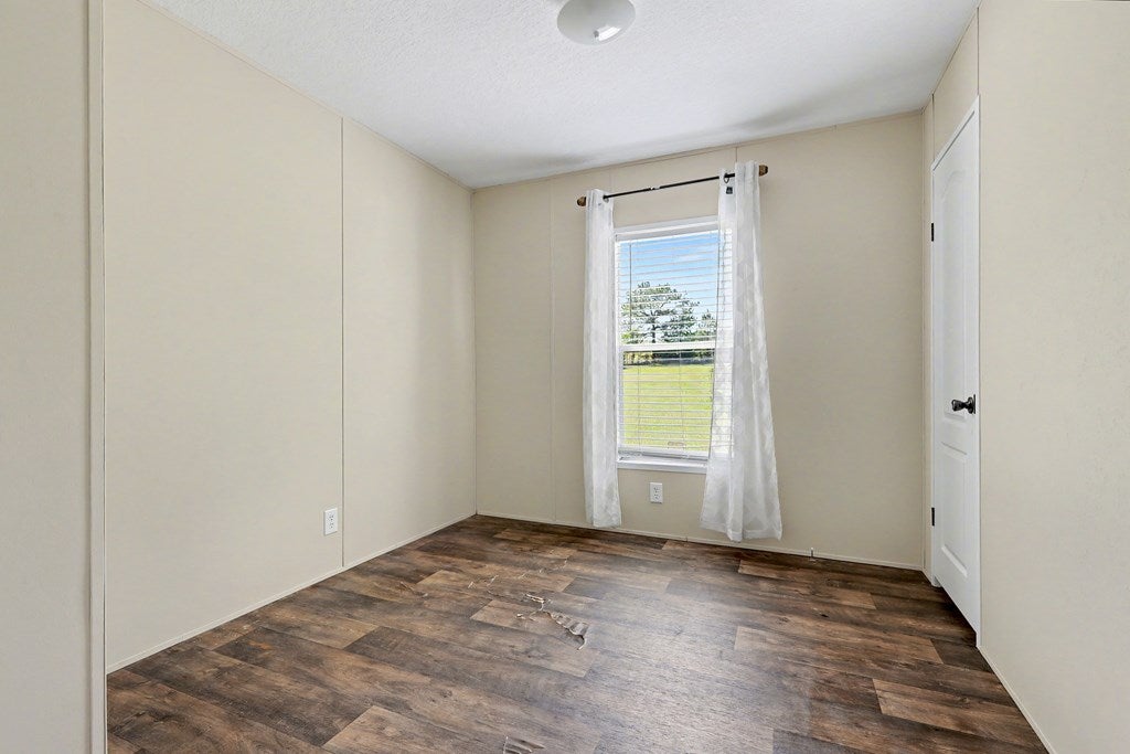527 South Steel Bridge Road Eatonton, GA 31024 - Photo 25 of 36 Gallery Image 25