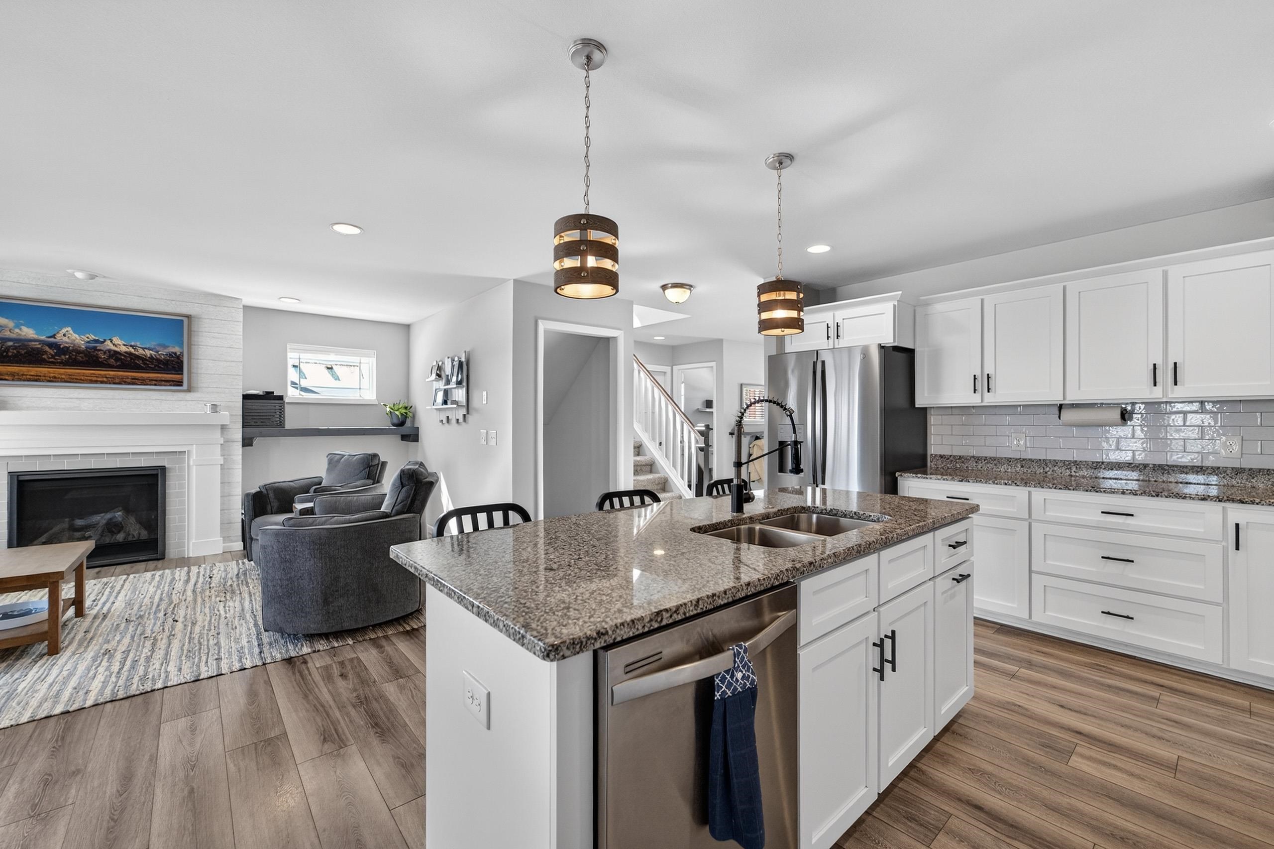 4427 Feather Lane Middleton, WI 53562 - Photo 11 of 53