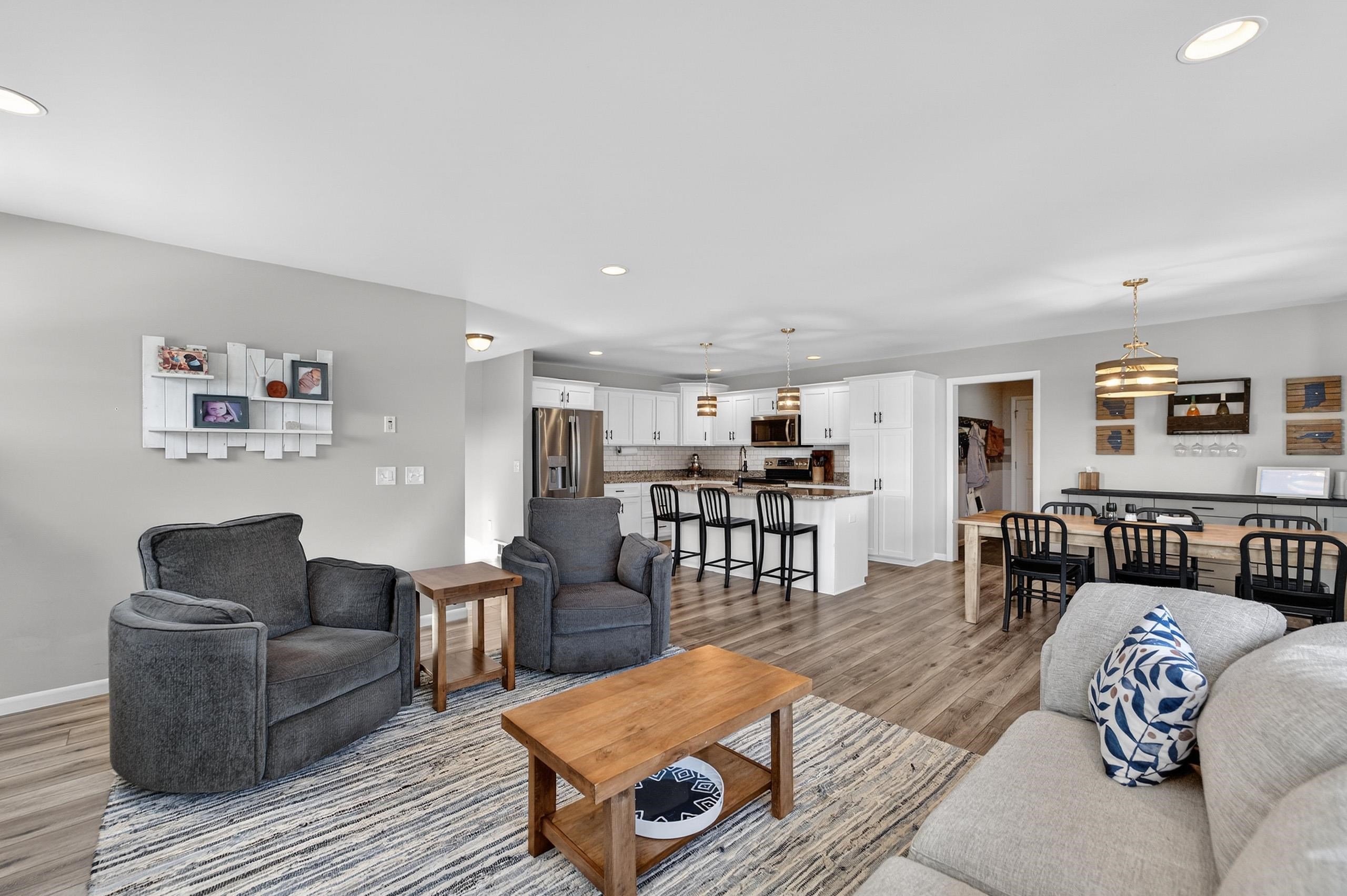 4427 Feather Lane Middleton, WI 53562 - Photo 7 of 53